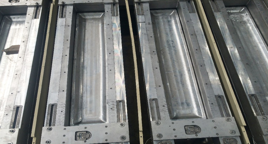 铝制或铜质双排水结晶器2